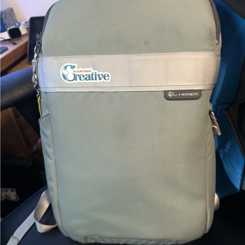Nomatic LUMA Camera Pack (Sage, 18L)